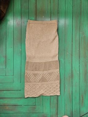 House of Harlow 1960 Gold Crochet-Trim Midi Skirt Size XS